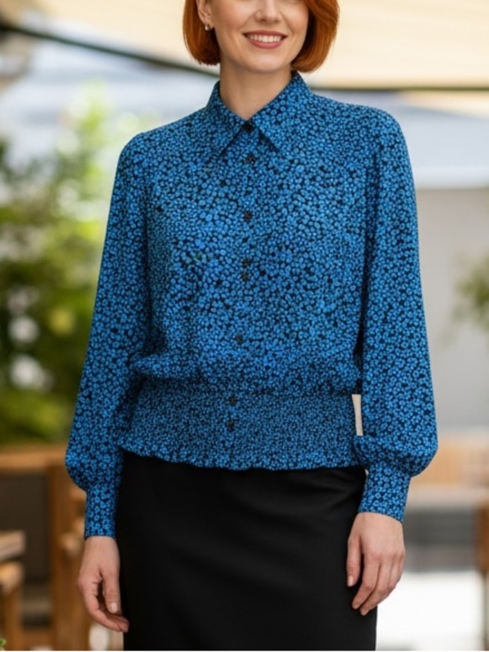 Who What Wear Blue Ditsy Floral Button-Up Blouse Size L